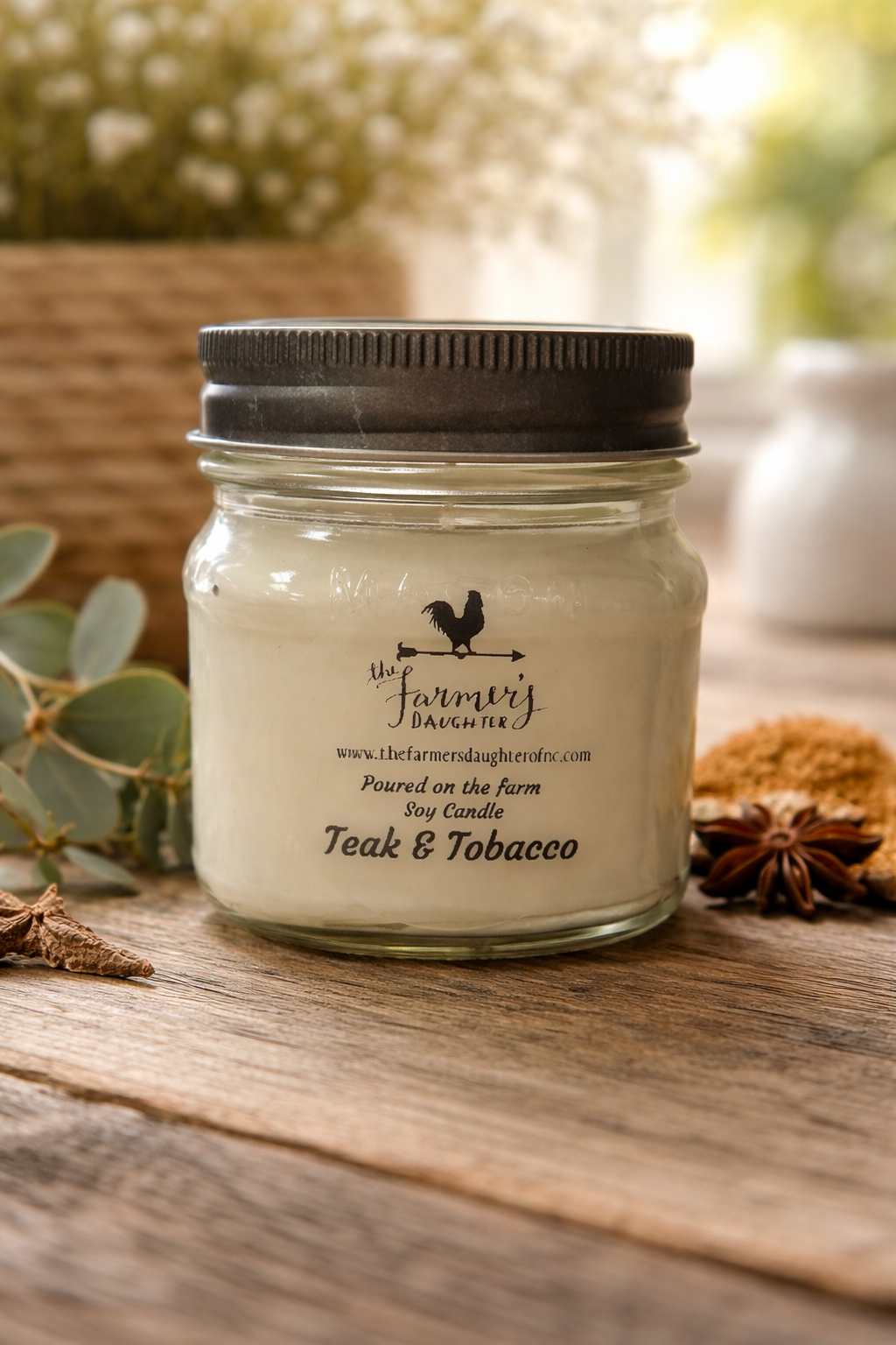 Teak & Tobacco Soy Candle
