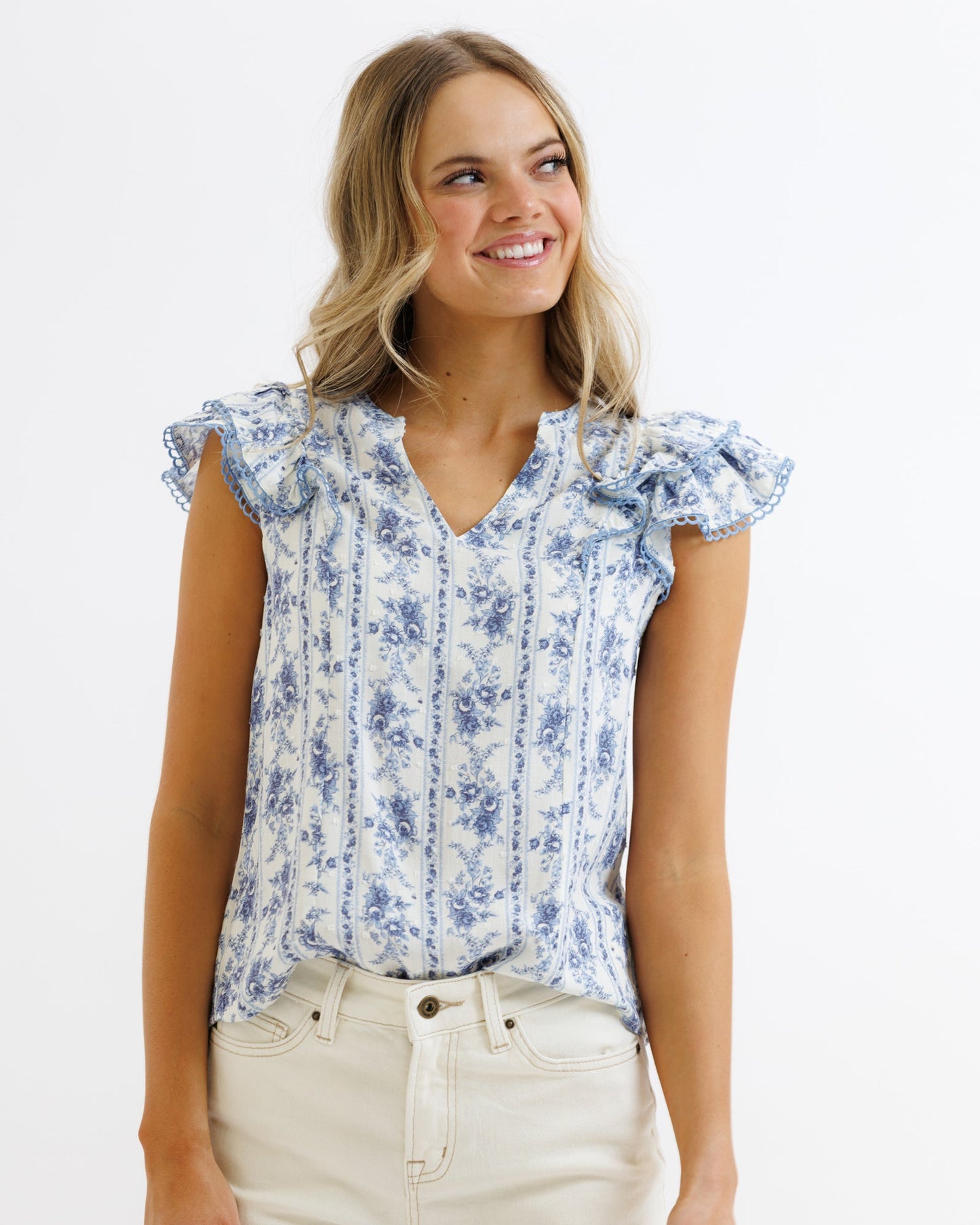 Rosebud Top