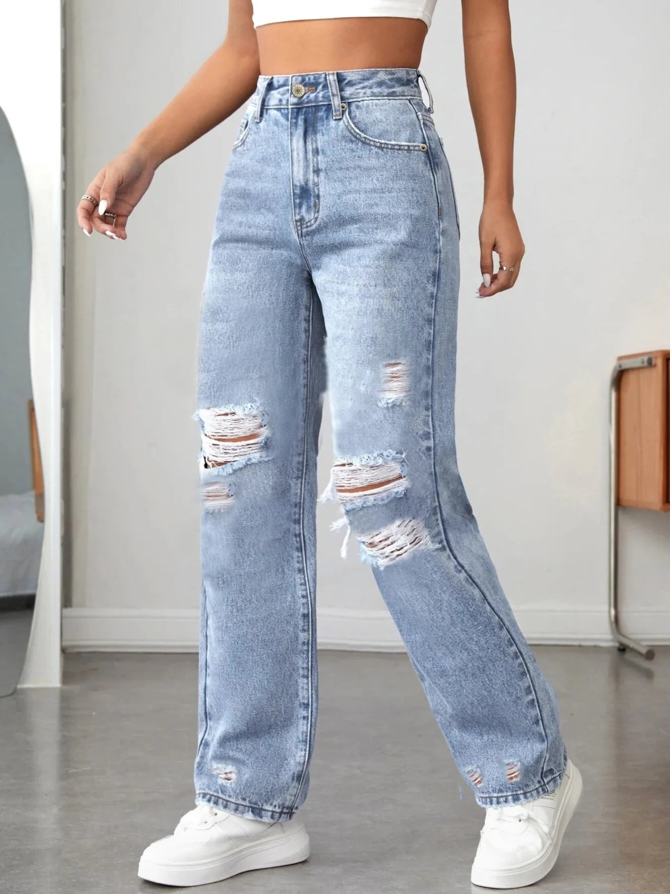 Distressed High Waisted Jeans (2 Colors)