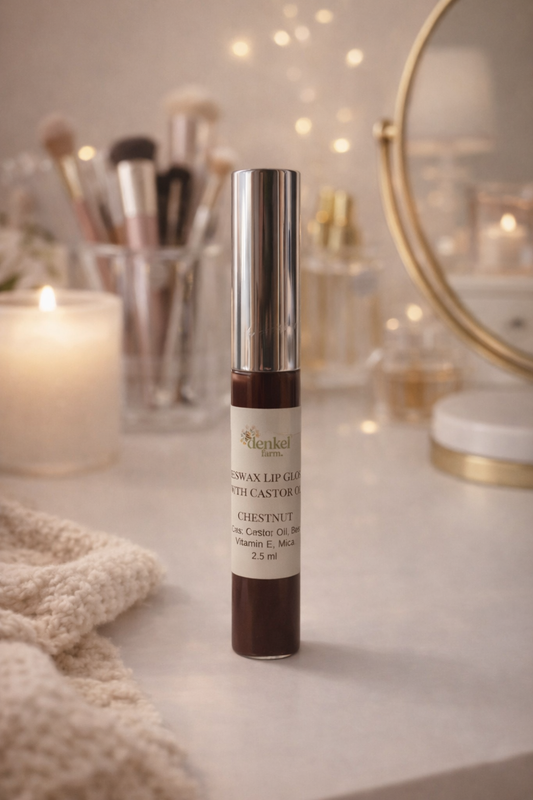 Denkel Farms Beeswax Lip Gloss – Chestnut