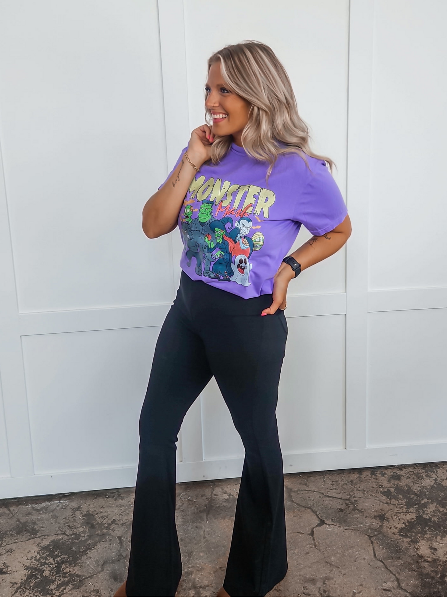 Spooky Flare Bundle (1 Fiona Flare + 1 Surprise Spooky Shirt)