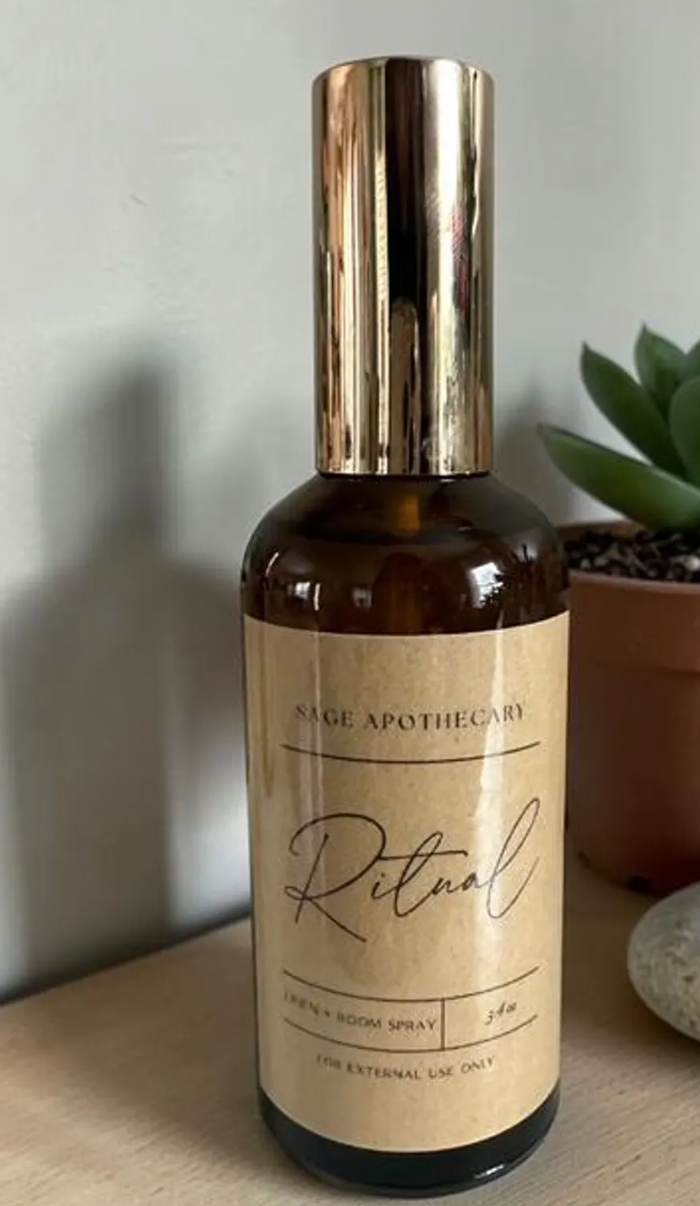 Ritual room & linen spray
