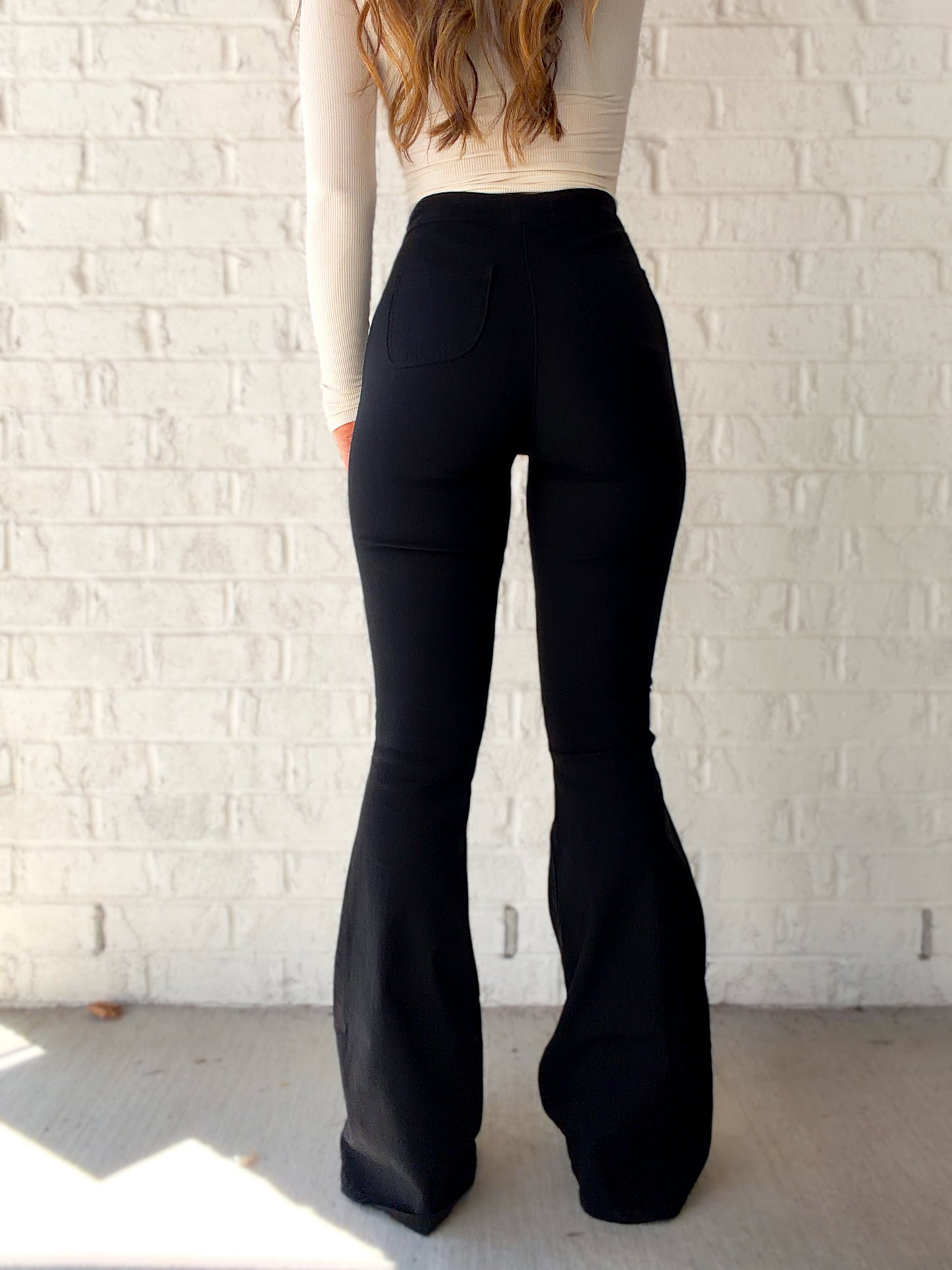 Fiona High Waisted Bell Bottom Flare Jeans - Black