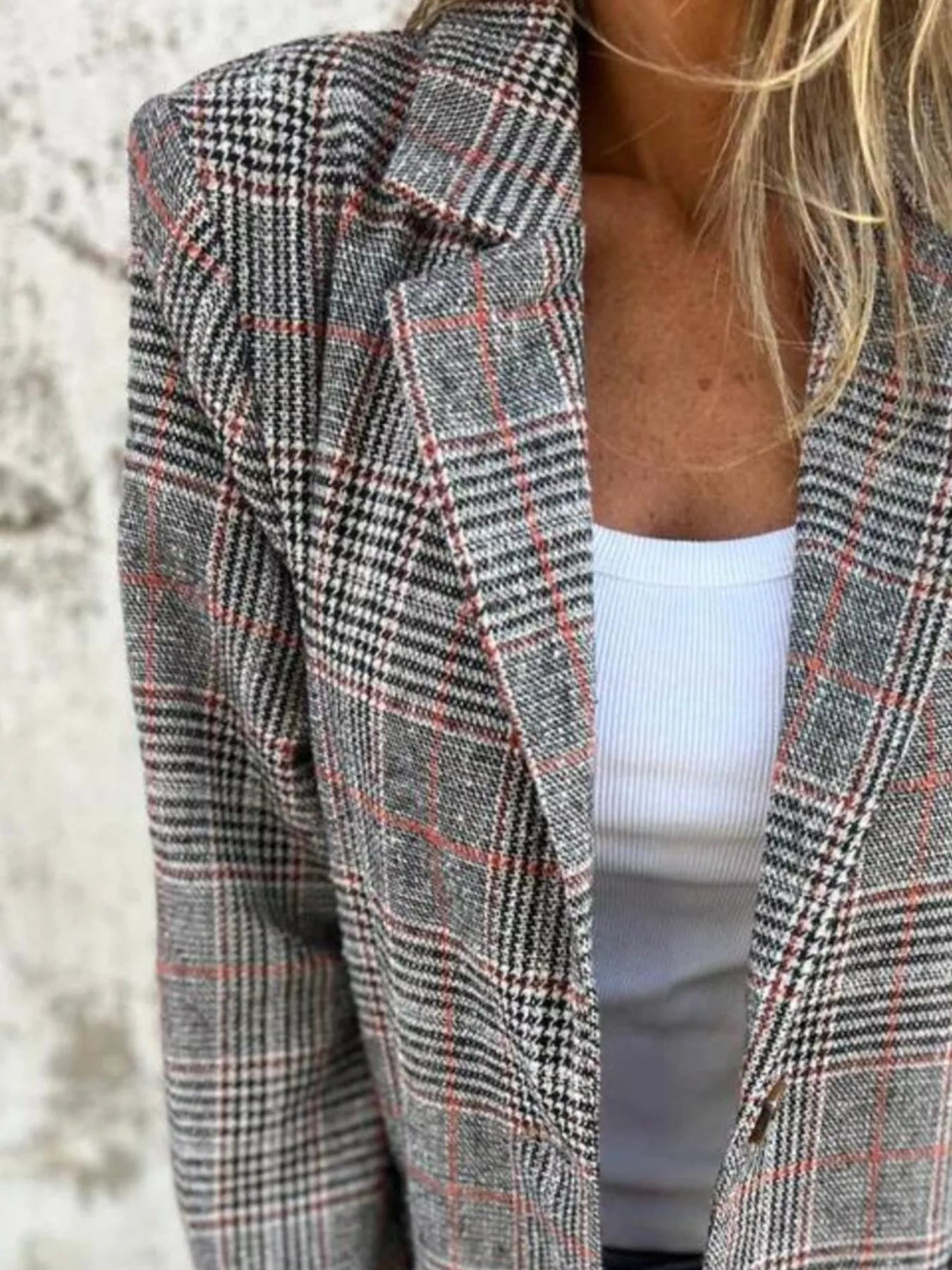 Plaid Single-Breasted Long Sleeve Blazer (2 Colors)