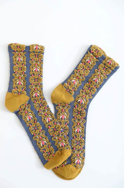 Embroidered Flower Pattern Socks (5 Colors)